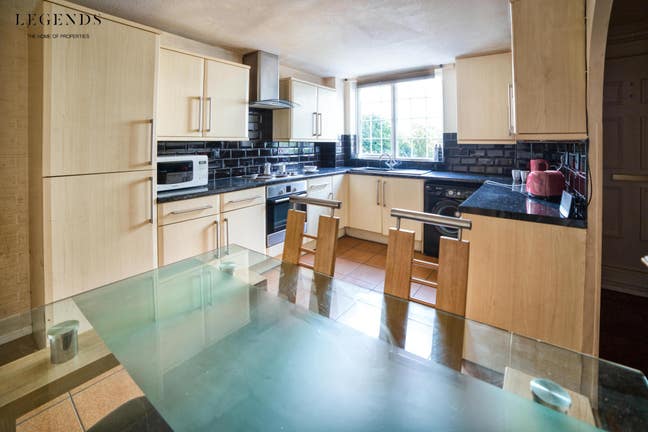 Amazing Double room Canary Wharf Area  Main Photo