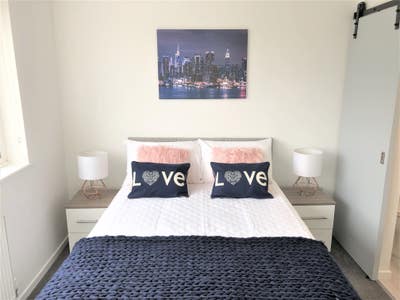 Looking to live in a beautifully refurbished home? Main Photo