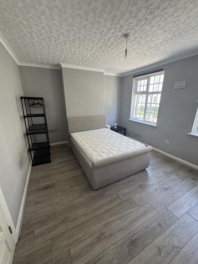 Cosy Double Rooms | Sidcup | 2 Mins to Station Main Photo