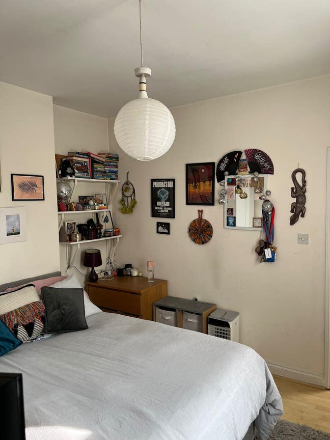Double room near Tooting Broadway tube station Main Photo