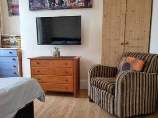 Double Room Sunderland Main Photo
