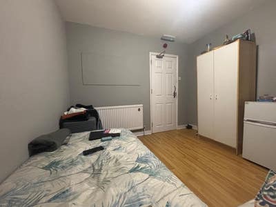 Room to rent.  Main Photo