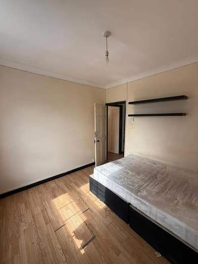 Cosy 4 Bedroom Flat near Shadwell/Aldgate Main Photo