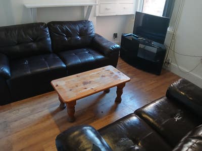 4 BED property refurbished  Main Photo
