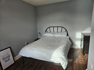 Large Double Bedroom with Ensuite Main Photo