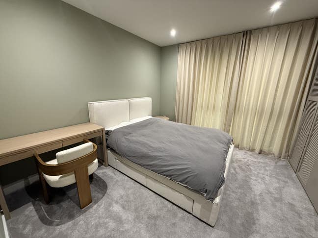 Morden designer 2B2B flat in Woodberry Down Main Photo