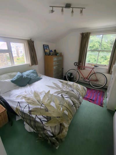 Room available in East Dulwich two bed Main Photo