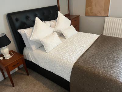 Modern Spacious Double Bedroom to rent   Main Photo