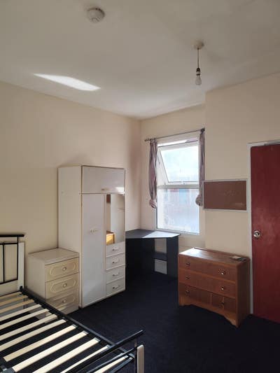  one bedroom flat for single person  in cv1 4jx Main Photo