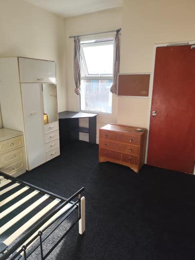  one bedroom flat for single person  in cv1 4jx Main Photo
