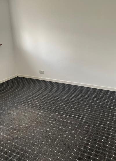 4 Bed Semi Detached house Main Photo