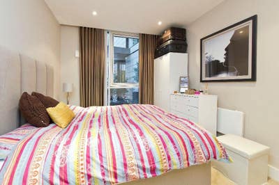 Whole 3Bed Concierge/Ensuit/Gym Incl Bills Main Photo