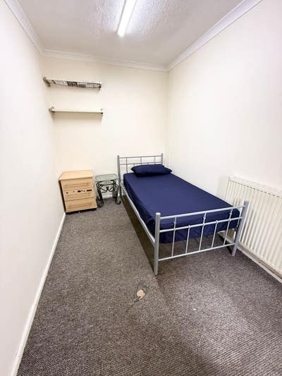 Double room to let in Hatfield Main Photo