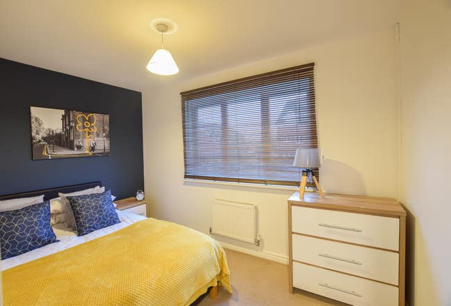 Double Room Near Betley & Hospital, Fibre Bb Main Photo