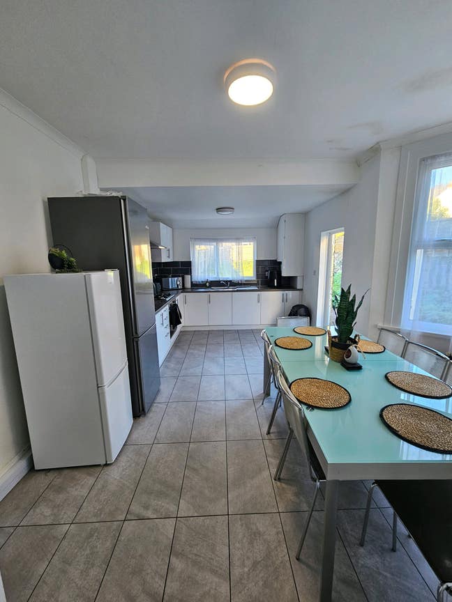 ✨ Spacious Double Room, Prime Location, Bills incl Main Photo
