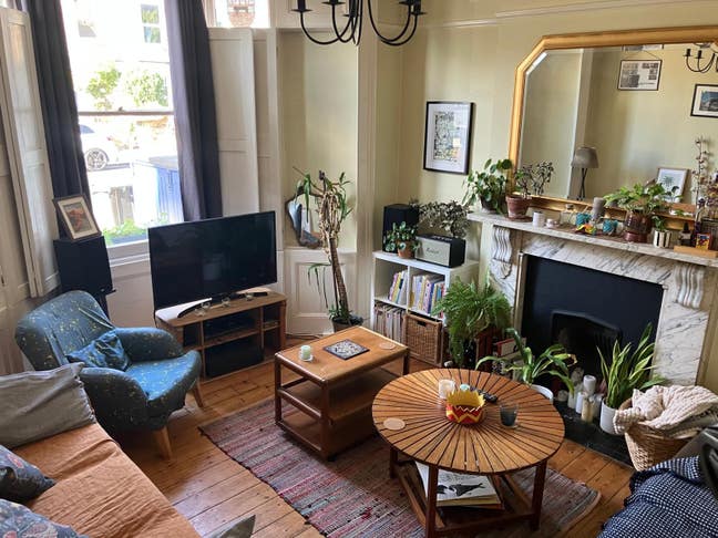 Room Available in Big House in Clapton!! Main Photo