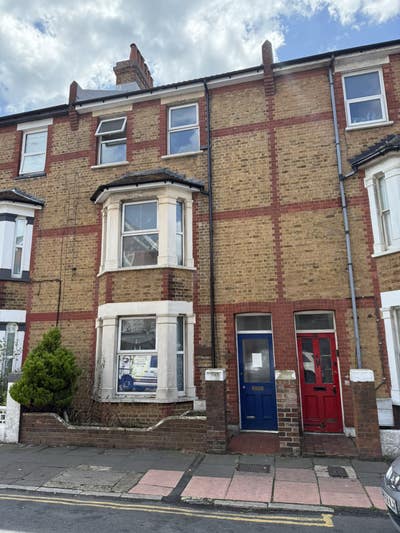 Rooms to let in Eastbourne Main Photo