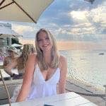 Bubbly 23 year old professional looking for a room Main Photo