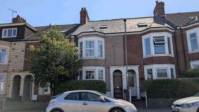 Large Double Room In Town Centre Main Photo
