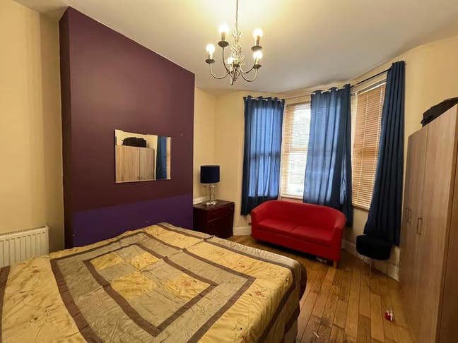 Master Bedroom for Rent – SE18 2QJ -  £850 PCM Main Photo