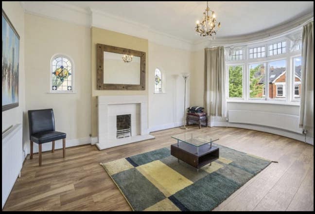 En-Suite Double Room - Beautiful Garden Maisonette Main Photo