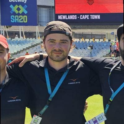 25 year old looking for a double room in London  Main Photo