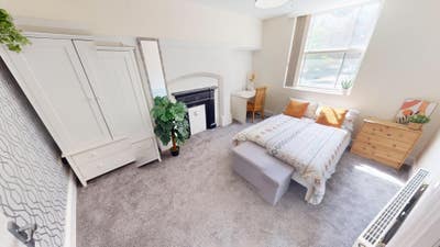 Room 1 to rent in 84a Derby Rd Main Photo