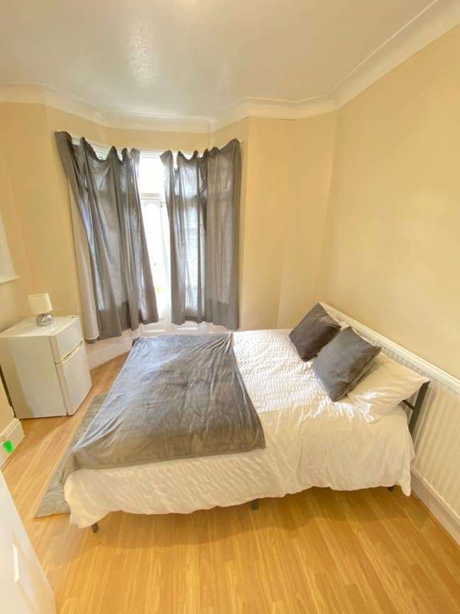 Confortable Room- All bills included-Lovely House Main Photo