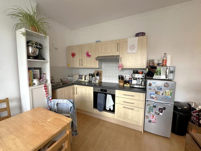 2 Bedroom Flat to rent Buckley Road Main Photo