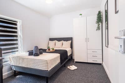 Rooms for Rent in Burton DE14 2LE – £100/Week Main Photo