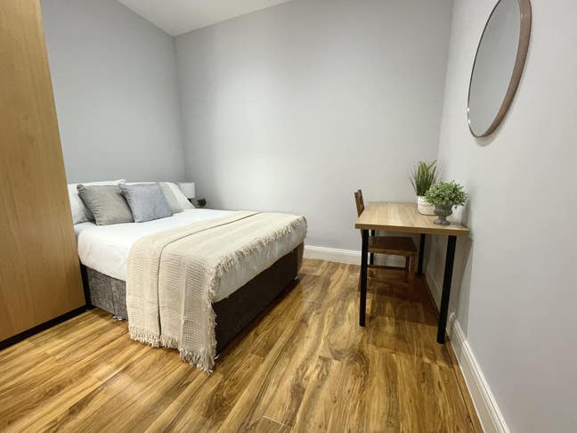 🌟Large  Room,  Nice  House NN2 🌟
 Main Photo