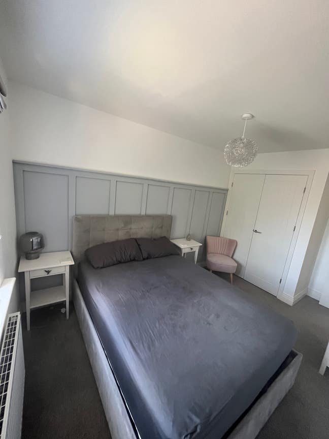 Double room with good transport links Main Photo