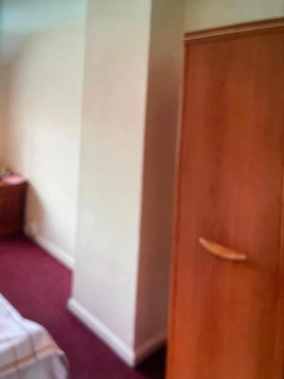 Free Single Bedroom Main Photo