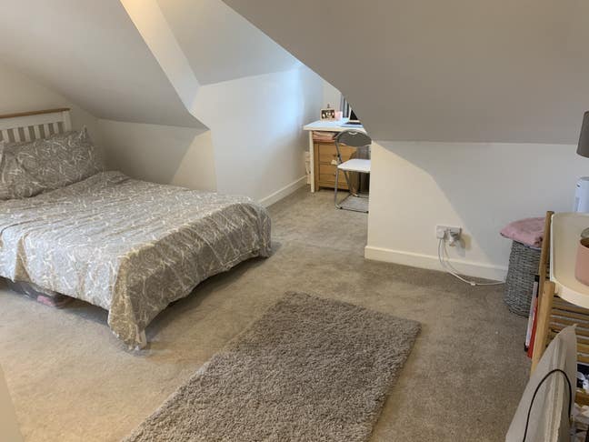 2 King and 1 small double bedroom - West Didsbury Main Photo