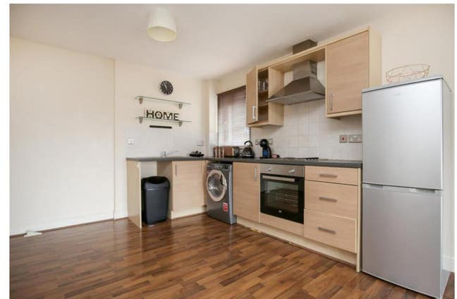 A room in 2bed flat in wallsend  Main Photo