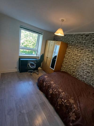 £400  rent room  Main Photo