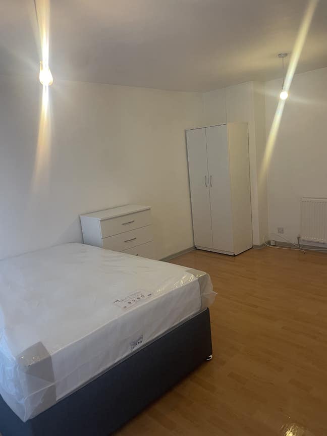 Double room Hackney, all bills included E8  Main Photo