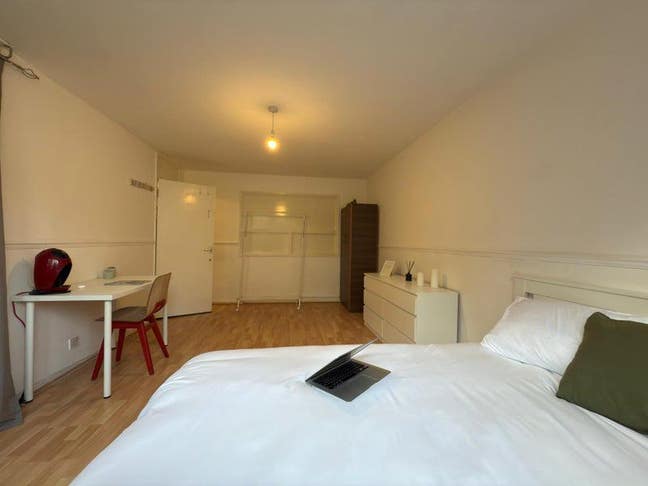 Bright Rooms - 5 Min to Central London   Main Photo