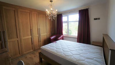 Quality Double Rooms Easy Access To Hospitals BS7 Main Photo