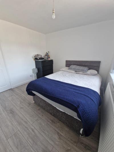 2 Rooms for rent in Downey  Main Photo