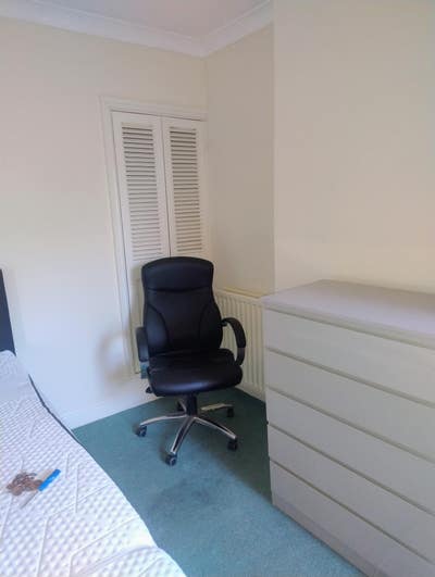 Freshly decorated room Main Photo