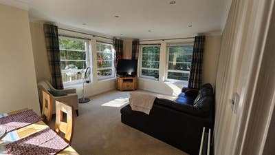 Double bedroom ensuit available in EH7 Main Photo