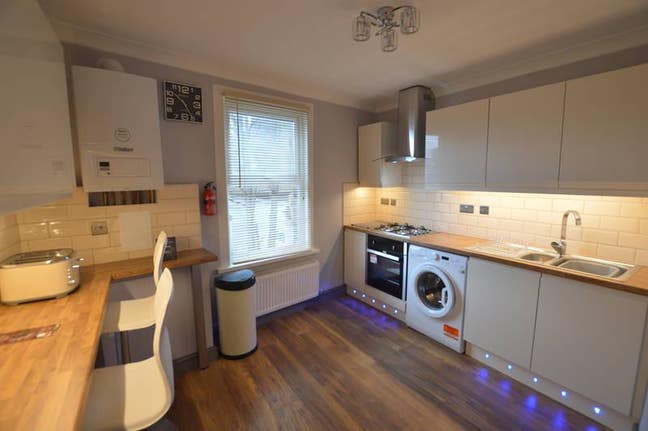 3-BedFlat I Walthamstow Queen’s Rd I Walthamstow Main Photo