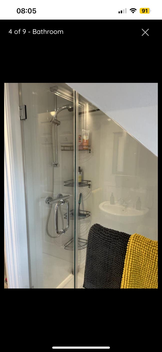 Double Room to let in Quiet Cul-de-sac Main Photo