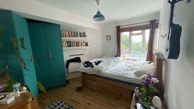 Double room in 2 bedroom flat by Clissold Park Main Photo