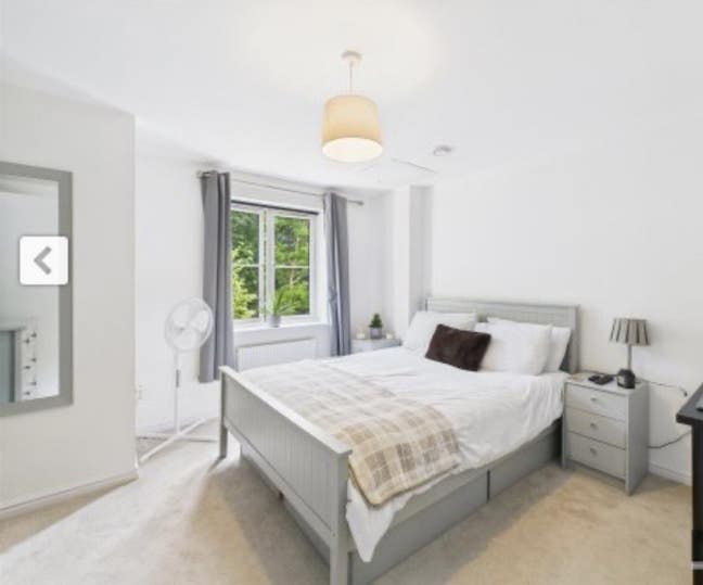 Furnished 1 bed flat SHORT TERM £950 bills incl!! Main Photo