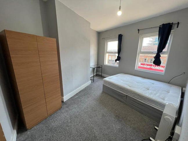 🌿 All Bills Include | Edgware Main Photo
