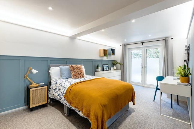 💙 2 large, en-suite rooms in beautiful house 💙 Main Photo