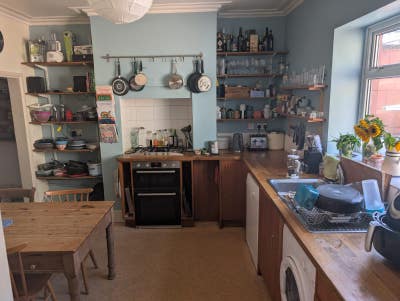 Couples wanted - house with garden in Montpelier  Main Photo