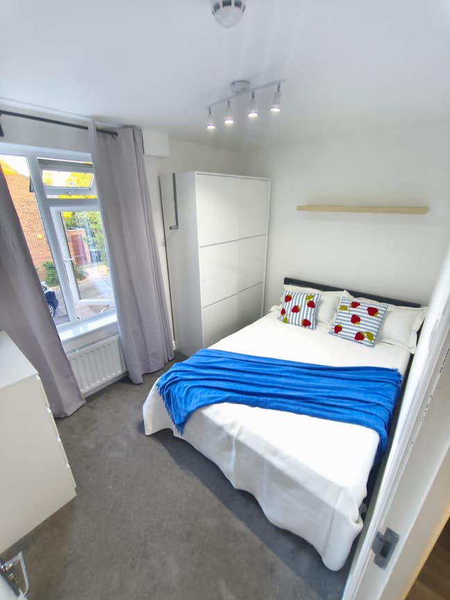 Ensuite Comfort Close to Norbiton Station Kingston Main Photo